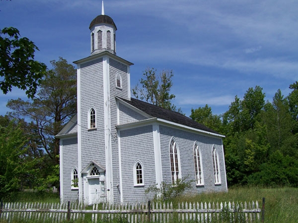 579 Main StreetSt. Andrew's Anglican Church is a registered Municipal Heritage Property in the Municipality of Annapolis County, officially registered, August 18th, 1992.